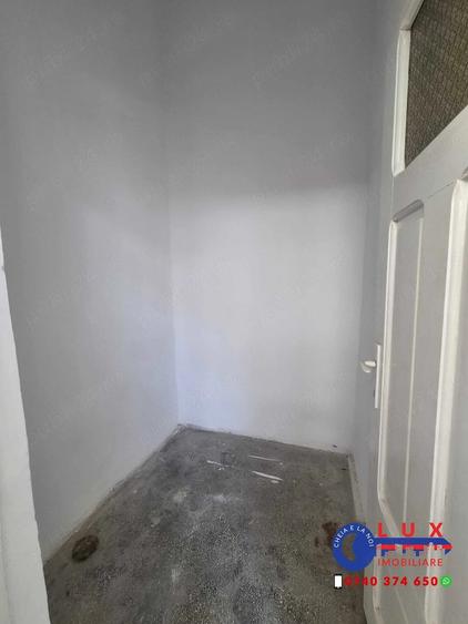 Spațiu comercial, de 145 mp, în Babadag