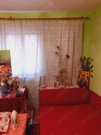 Casă cu 5 camere în Piața Nouă