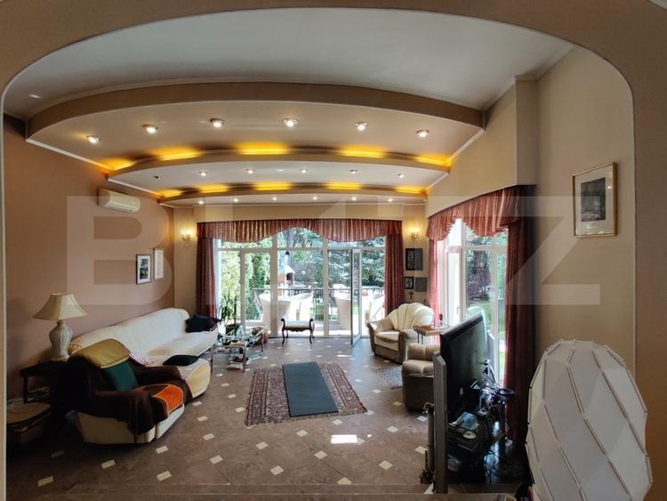 Casa deosebita 260 mp, teren 400 mp, zona Andrei Muresanu Engels - 1