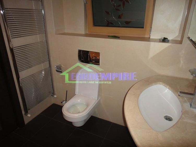 Apartament 3 camere de inchiriat zona KM 5, BLOC NOU - 4
