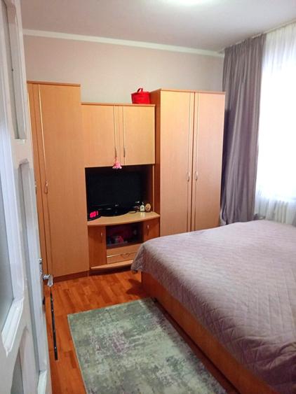 Apartament 2 camere 50mp zona Spital mobilat utilat 66.000eur neg - 4