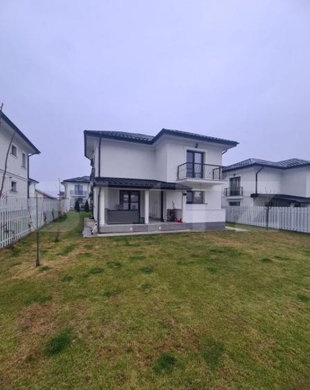 Casa finisaje premium, 4 camere in Vorovesti - 9