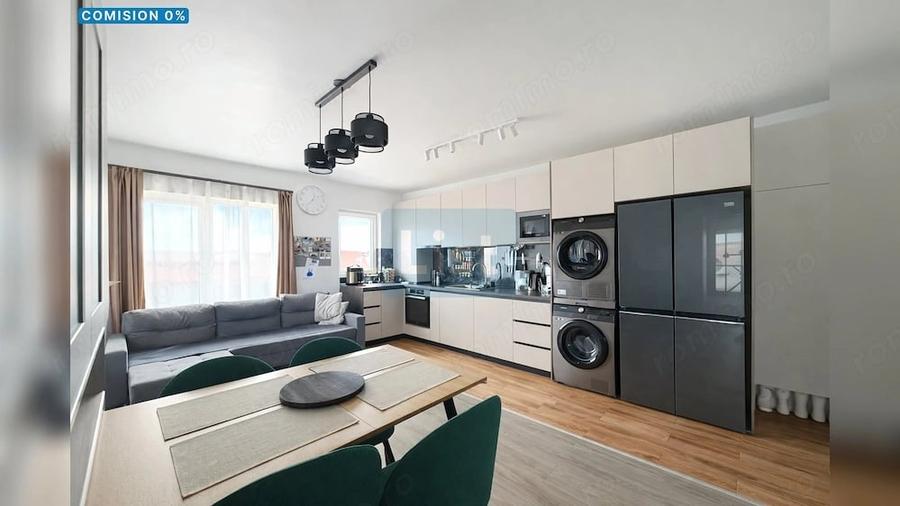Apartament cu 3 camere semidecomandat în Florești