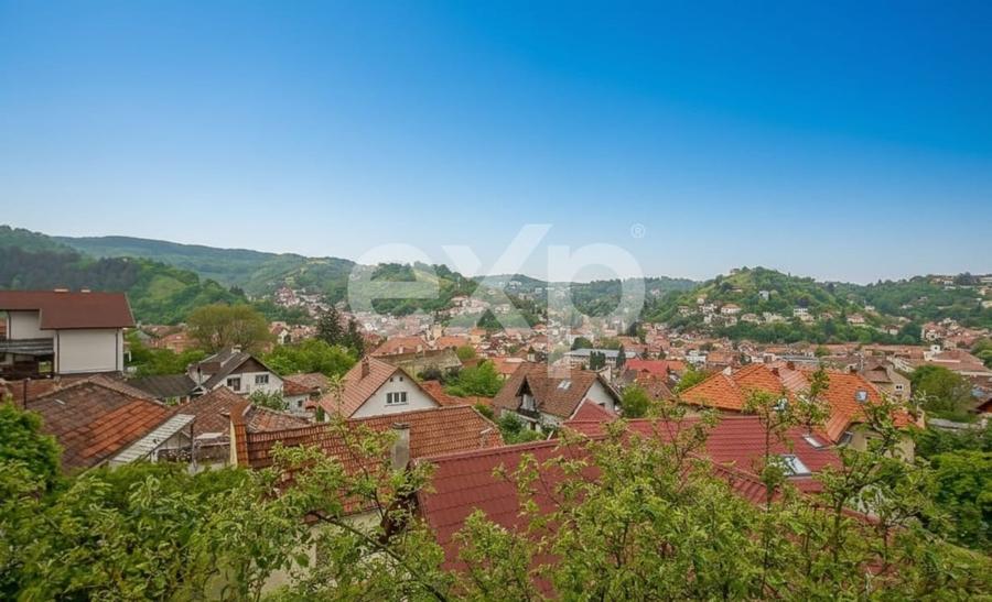 Casă cu priveliște panoramică în inima zonei Șchei – Strada Cotun, nr. 9 - 1