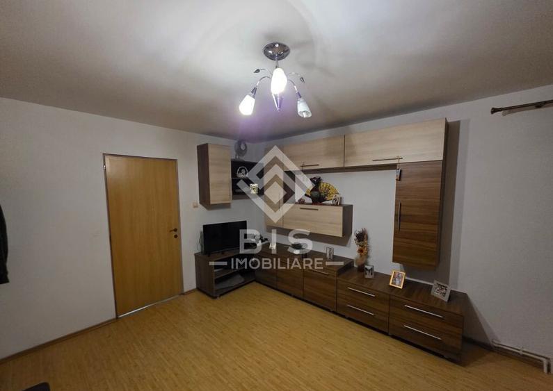 Apartament 2 camere decomandate ETAJ 3 - 1