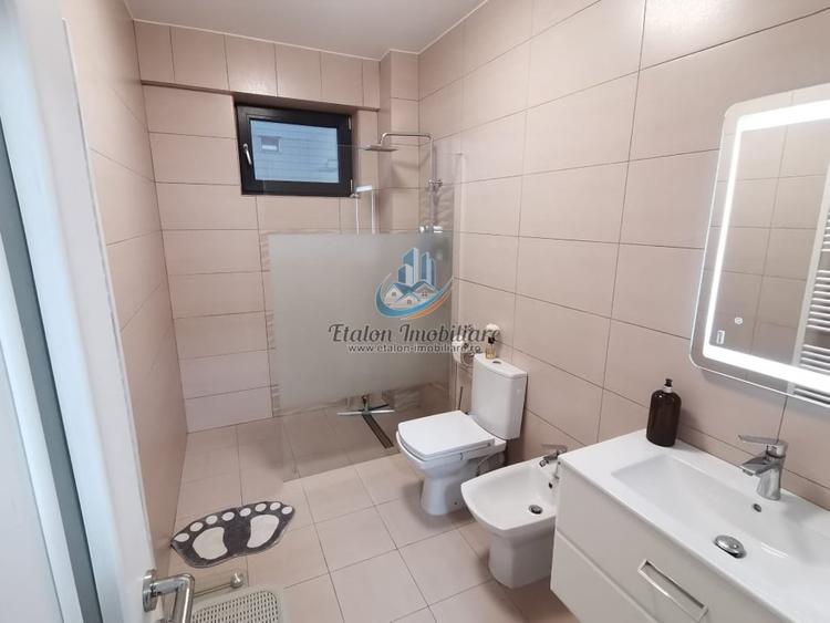 Apartament 2 camere, semidecomandat etaj 2, 69 mp utili, zona Fermelor - 2