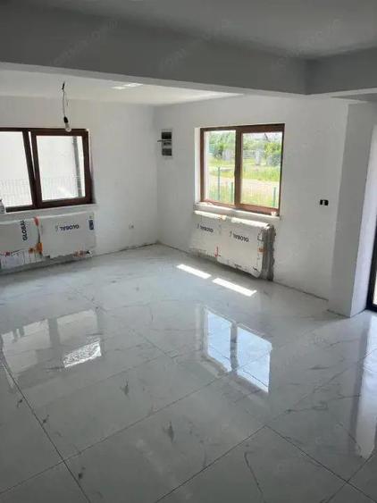 Casa individuala 200 mp, teren 600 mp, Radauti - 2