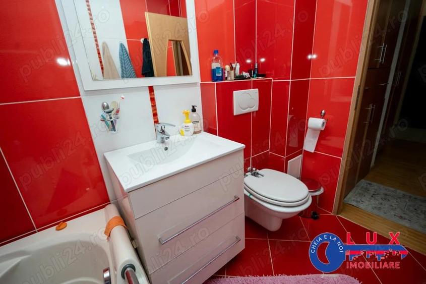 ID 2989 Apartament 2 camere - ETAJ 1 - Cartier C5 - 5