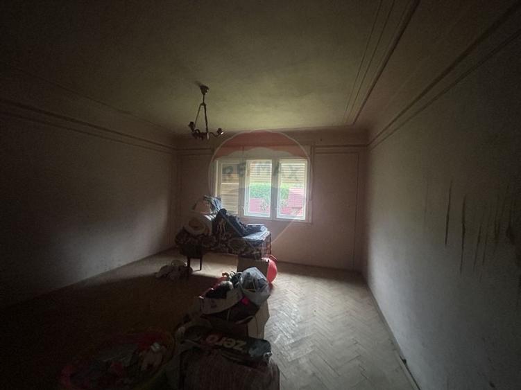 De vânzare casă din caramida cu teren – zonă Pensiunea Secret Garden - 34