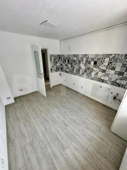 APARTAMENT 3 CAMERE DECOMANDAT IN ZONA DEOSEBITA CU VEDERE SPRE BULEVARD - 18