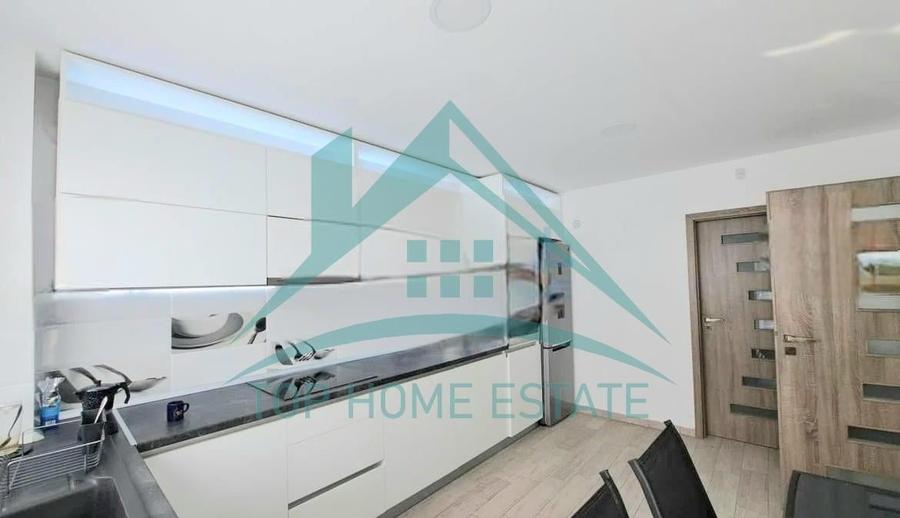 De vanzare casa la cheie, superfinisata, in Dezmir! - 9