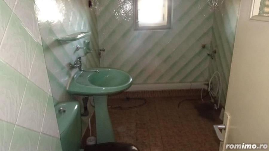 Vand casa in Deva, zona Crangului, D+ P+E1+E2 + pod, constructie din caramida din anul 1986 - 15