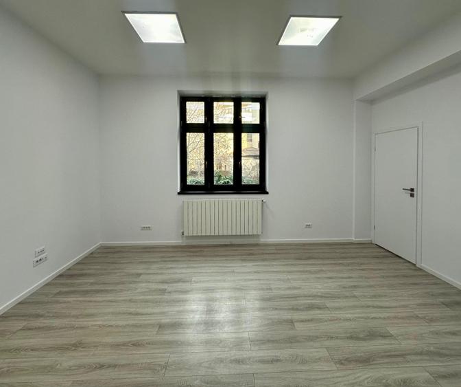 Pta Victoriei - Grigore Alexandrescu - Spatiu birouri 100 mp - in vila -centrala - 2