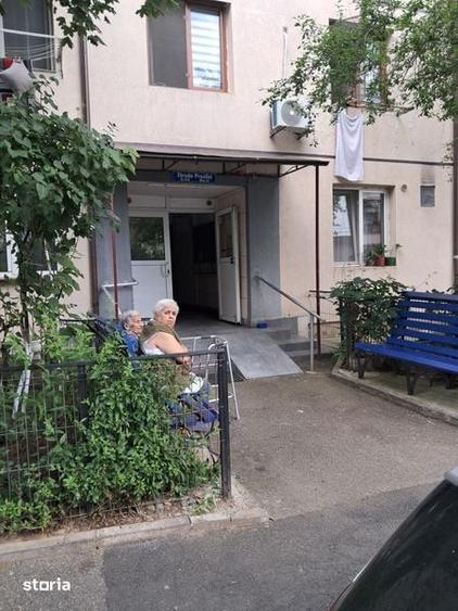 Vand apartamant 2 camere comfort 3 - 5