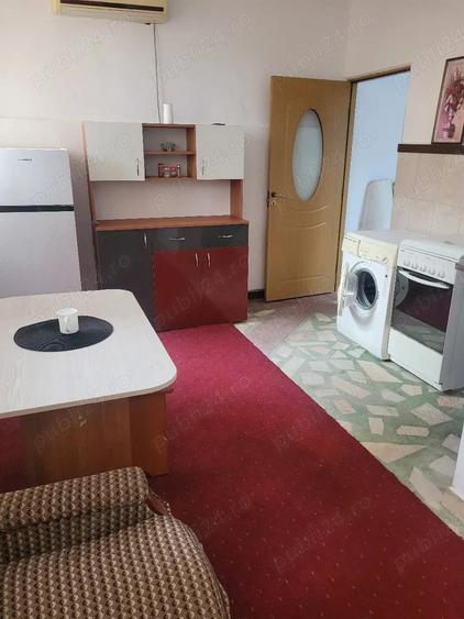 Garsonieră decomandată în Central