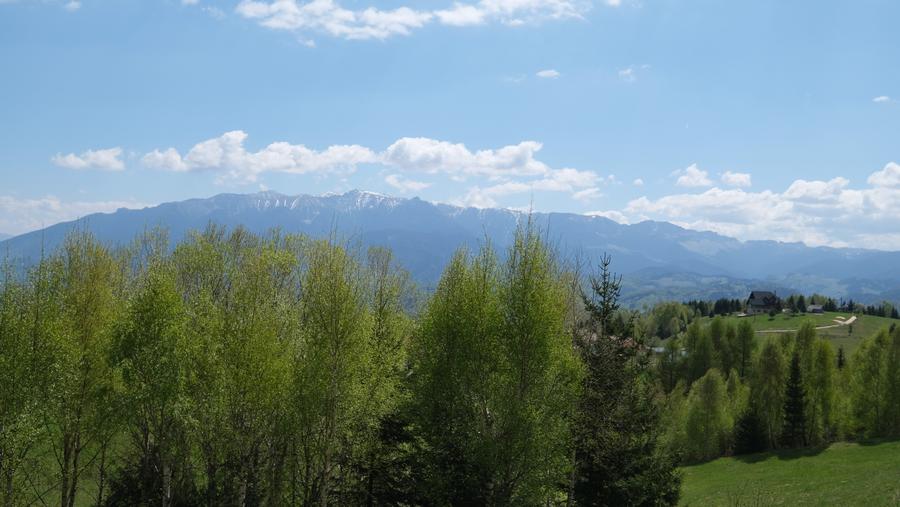 Vanzare hotel in zona superba de munte cu priveliste incredibila din camere - 35