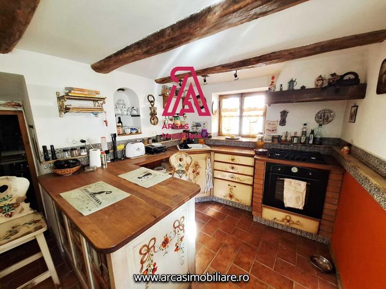 OCAZIE-Casă de vânzare în centrul localității Cisnădioara, Sibiu! - 10