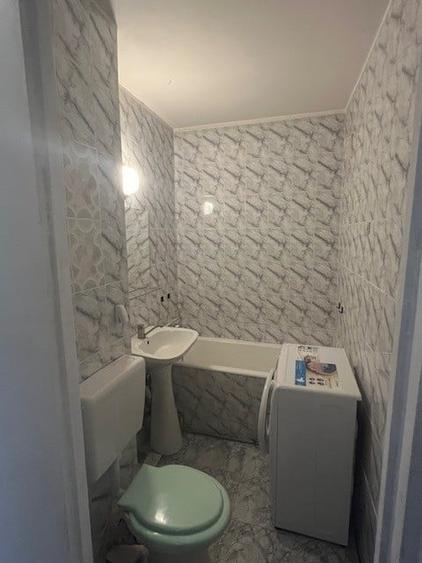 Garoniera pat de mijloc 13 min M Grigorescu / Titan DB1891 - 9