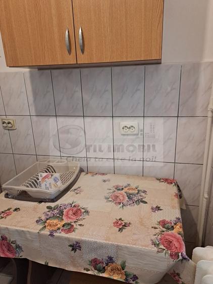 Apartament 1 Camera Podul Ros - 340 euro - 9