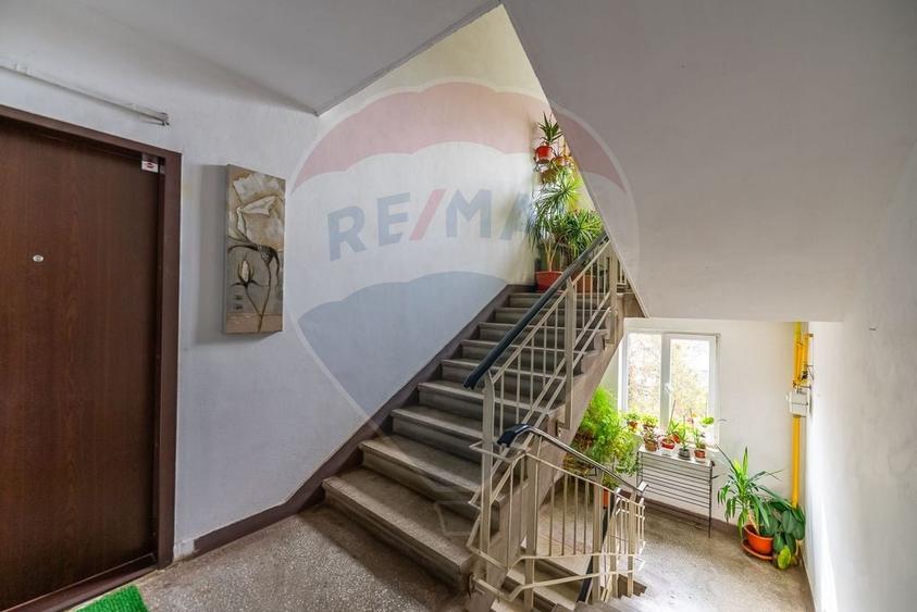 Apartament 3 camere de inchiriat in zona Ultracentral - 14