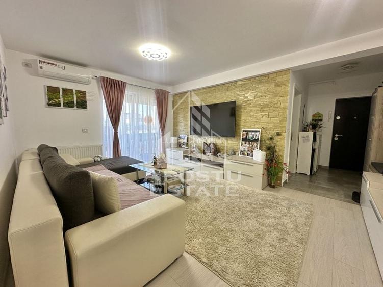Apartament cu 2 camere mobilat cu bucatarie inchisa in Giroc la asfalt Apartament cu 2 camere mobilat cu bucatarie inchisa in Giroc la asfalt