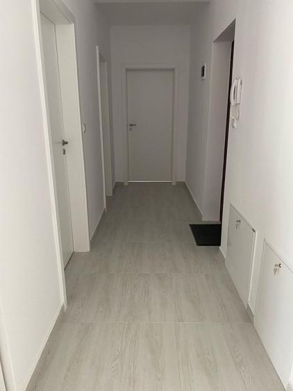 Apartament cu 2 camere etaj 1 - 5