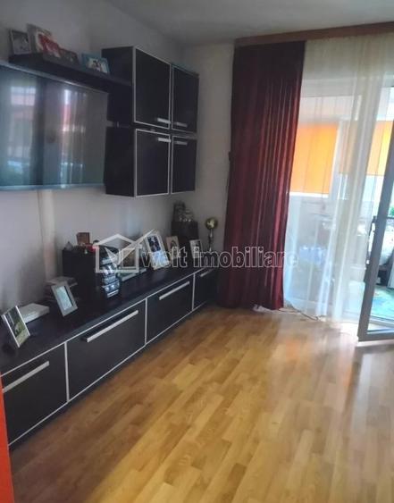 Apartament 60 mp, garaj, parcare exterioara, zona Primaria Floresti - 3
