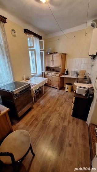 CASA De Vanzare - 3 camere 70mp Ultracentral - 1