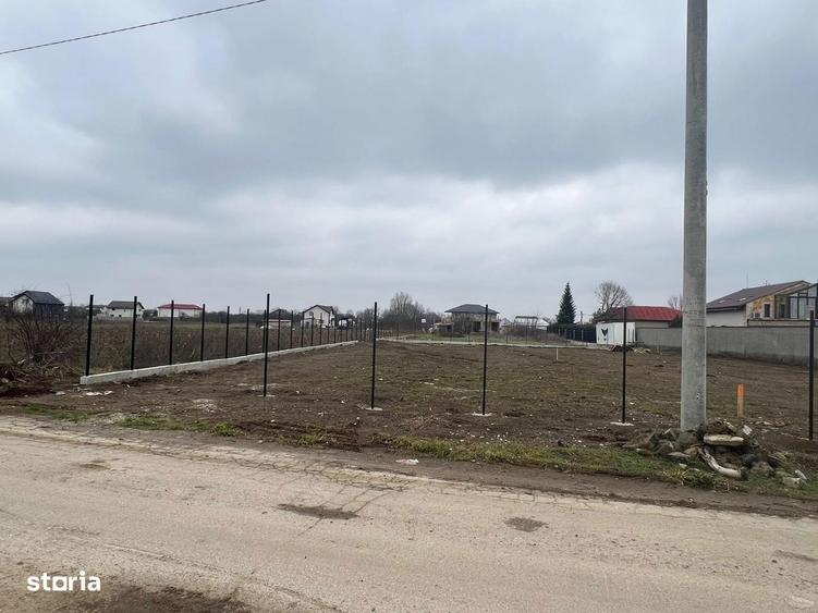 Teren de vanzare in zona Darvari / Ciorogarla - 1