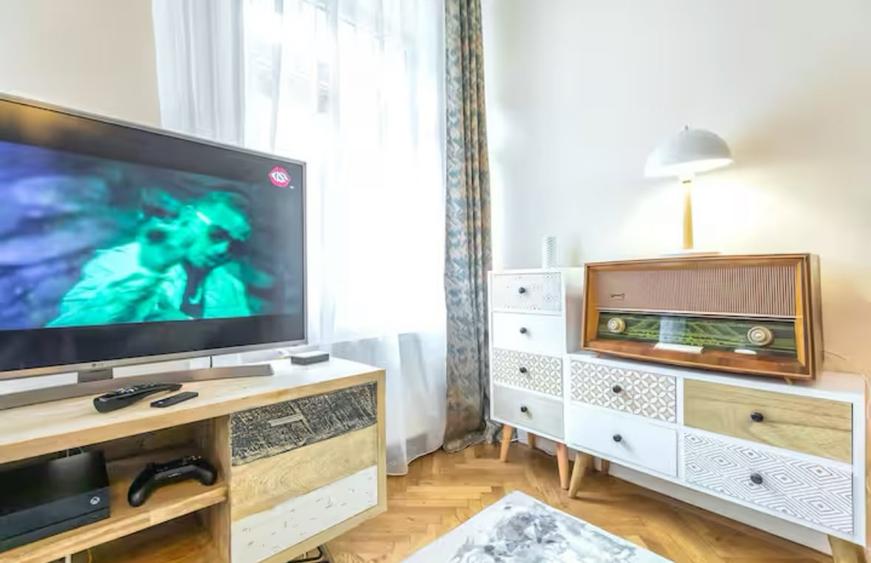 Apartament 2 camere,complet renovat, inima centrului Istoric, Strada Castelului - 6