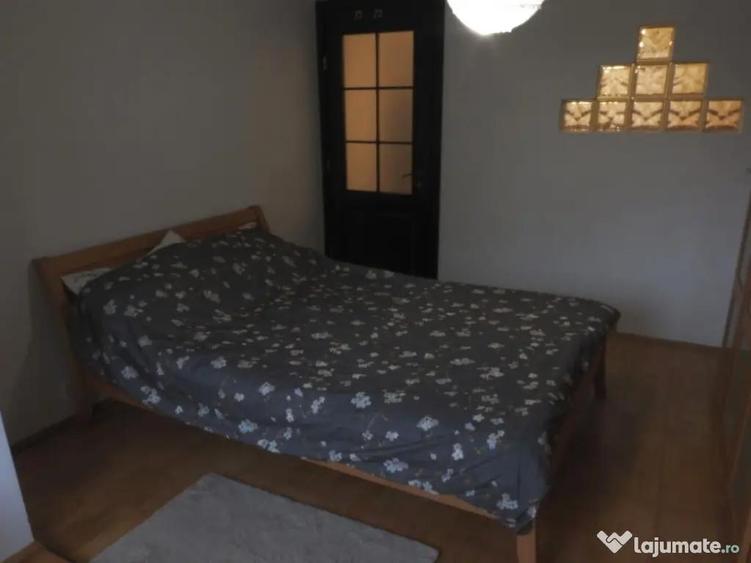 Apartament de 4 camere ( Boxa-Parcare )-Racadau - 5