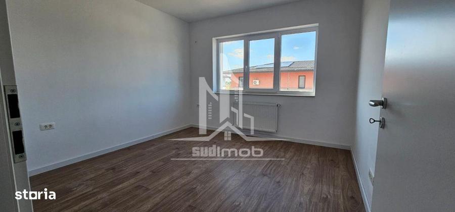 Apartament 3 camere 2 bai si terasa 14 mp in complexul Green Garden. - 4