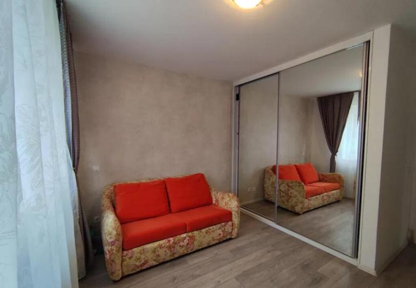 Apartament 2 camere, open space - zona Tractorul - 6