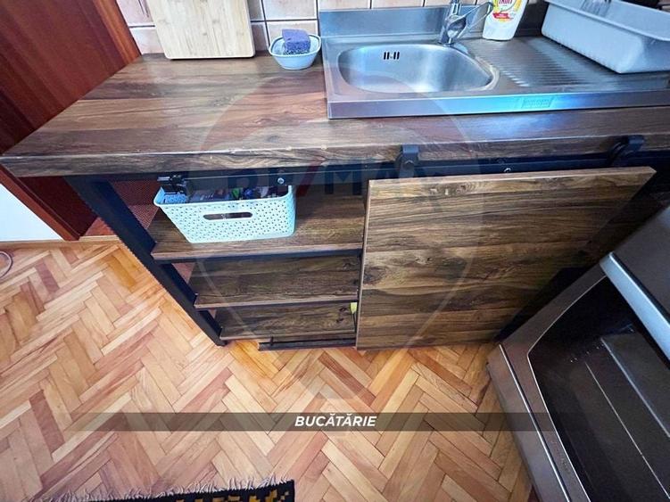 Apartament cu 3 camere de inchiriat-Centru Istoric - 9