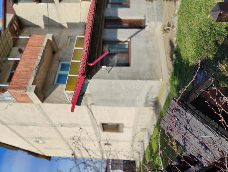 Apartament 3 camere mobilat, decomandat - 2