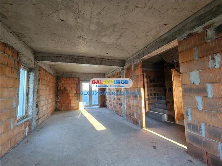 Vanzare vile Individuale de tip Duplex situate aproape de Str Dantelei - 12