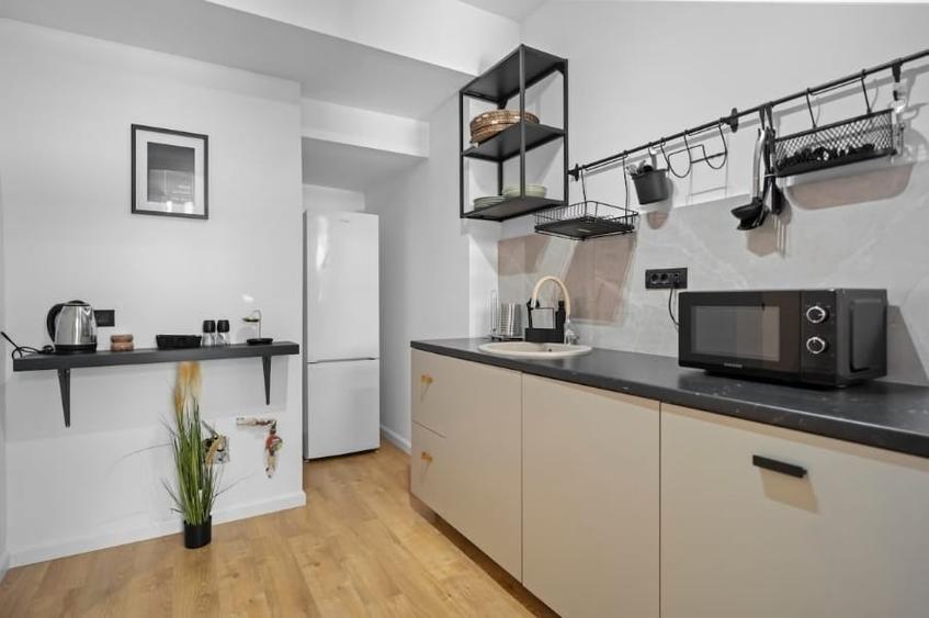 Apartament 3 camere / | Centru Vechi/Vedere la râu /Comision 0 - 14