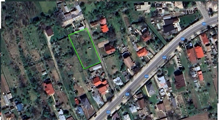 Teren in zona de case - 3