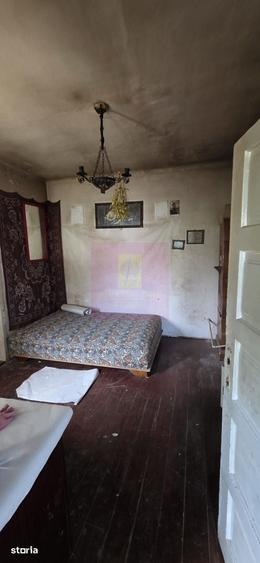 Casa batraneasca cu teren de vanzare in Busteni - 7