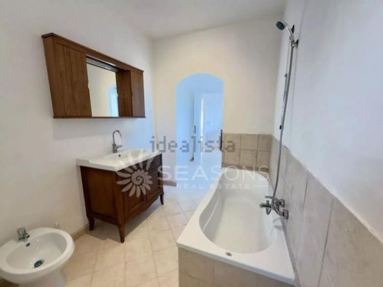 Casa cu 3 camere, baie, curte si piscina (Italia - Veneto) - 2