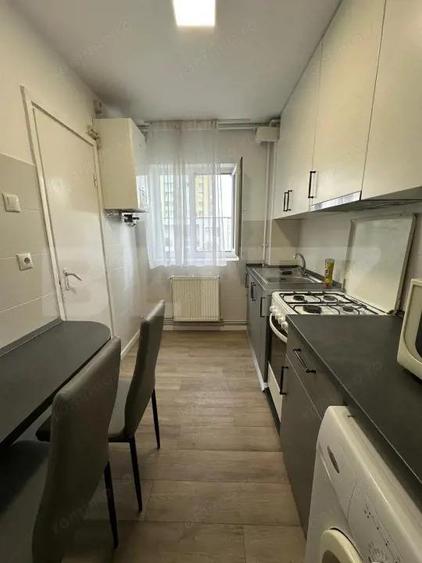 Apartament cu 2 camere, semidecomandat, 60 mp, zona Gheorgheni - 1