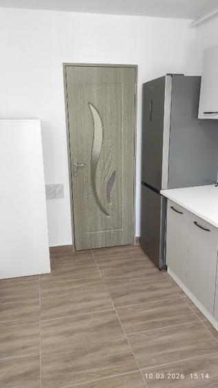 Proprietar închiriez ap. 2 camere decomandat parțial mobilat, parter. - 9