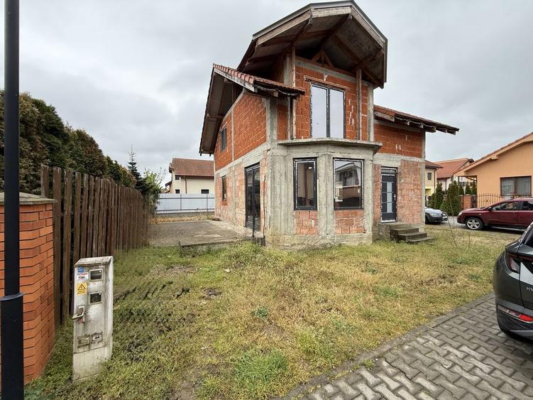 Ofer spre vanzare Casa in Rosu / Cartier Prietenia / Str.Gheorghe Baritiu - 2