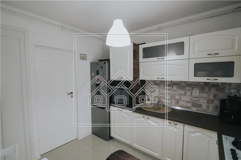Apartament de vanzare in Sibiu-3 camere, 2 balcoane si garaj subteran - 10