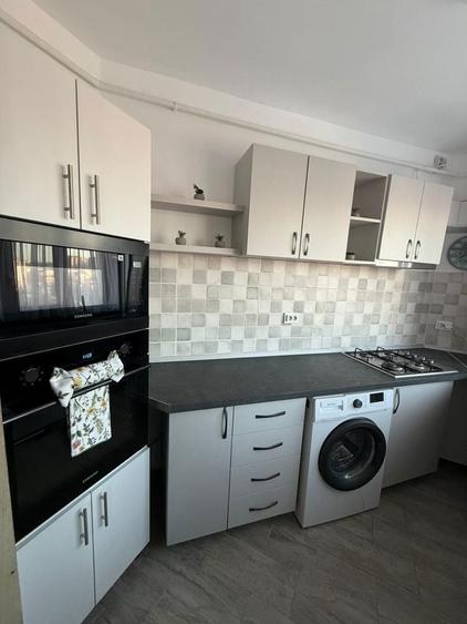 Inchiriez apartament cu 2 camere River Tower - 8