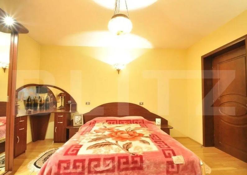 Casa individuala, 10 camere, 420mp, zona Nord - 8