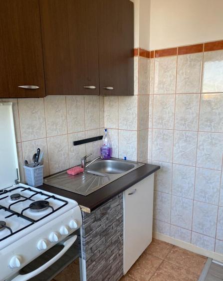 Proprietar garsoniera Aparatorii Patriei-Berceni. confort 1 - 4