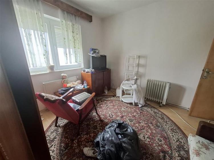 Apartament decomandat 3 camere 2 bai balcon zona Terezian - 13