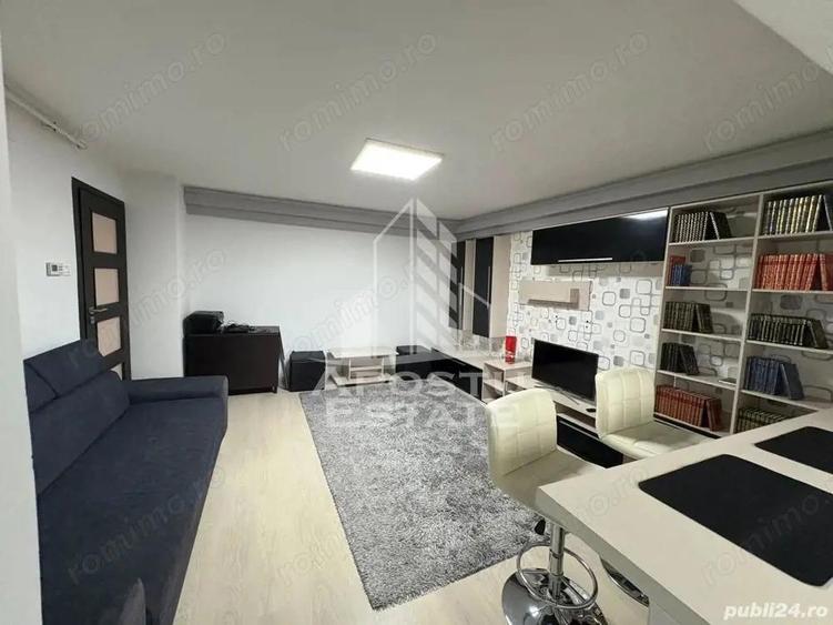 Apartament 3 camere , Centrala Proprie , Zona Lunei - 4