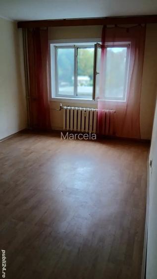 Vand apartament 2 camere Piata Micro 17 Galati